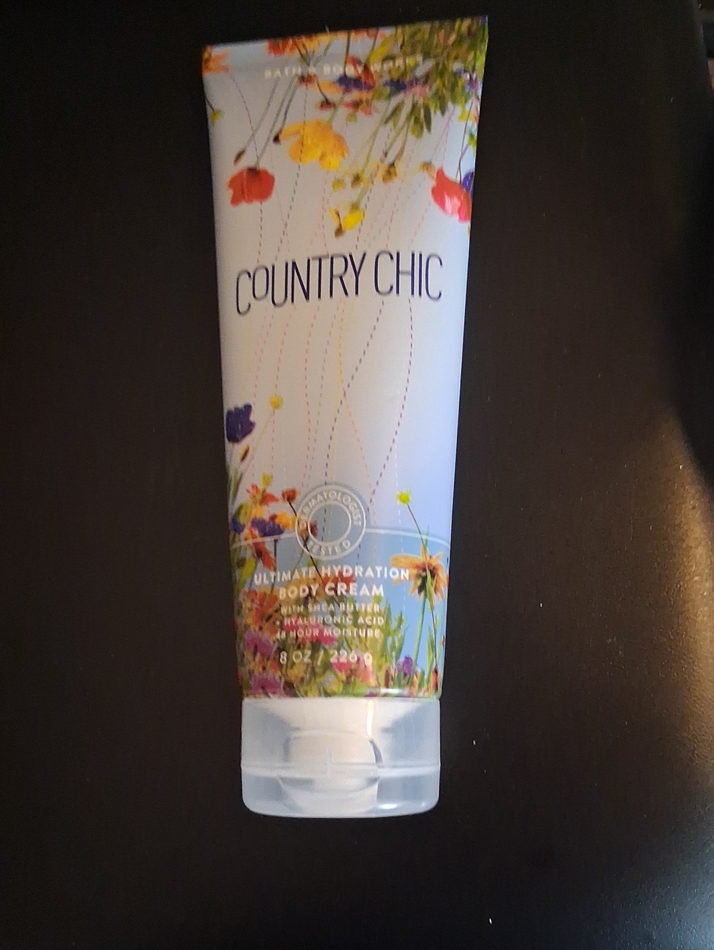 Bath & Body Works Country Chic Body Cream - White with Floral Accents